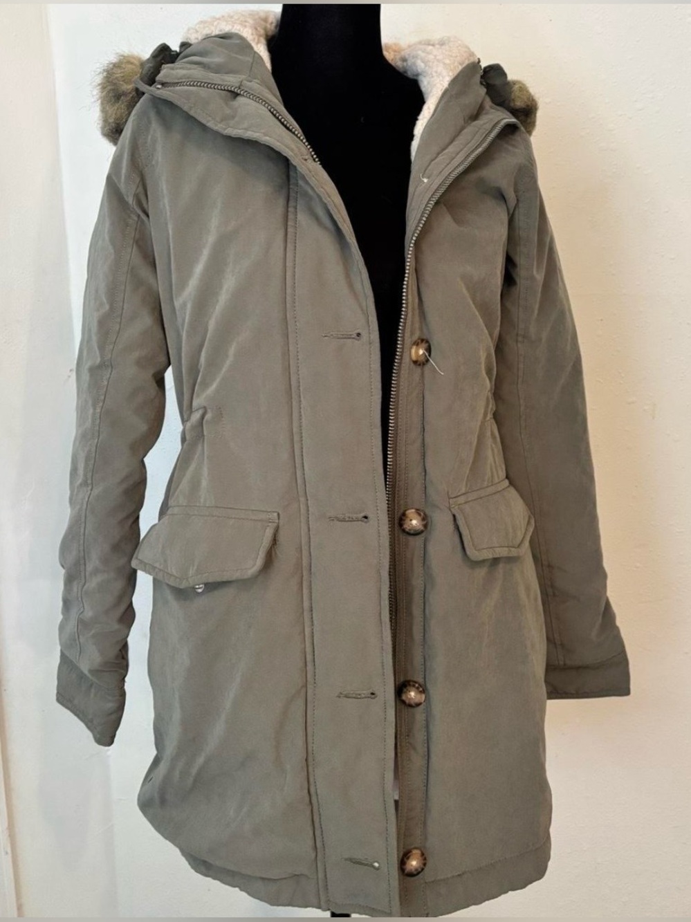Abercrombie & Fitch Olive Green Hooded Puffer Parka